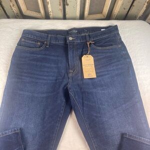 Lucky Brand Men's Dark Blue Relaxed Jeans
